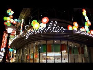 Rat Spotted & Video'd in Glendale Sprinkles Cupcakes